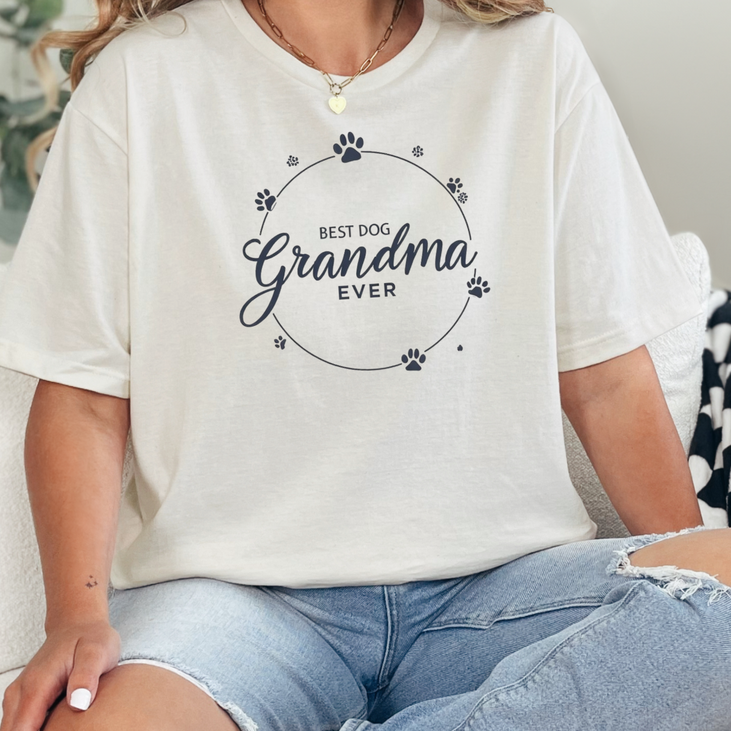 Best Dog Grandma Ever T-Shirt