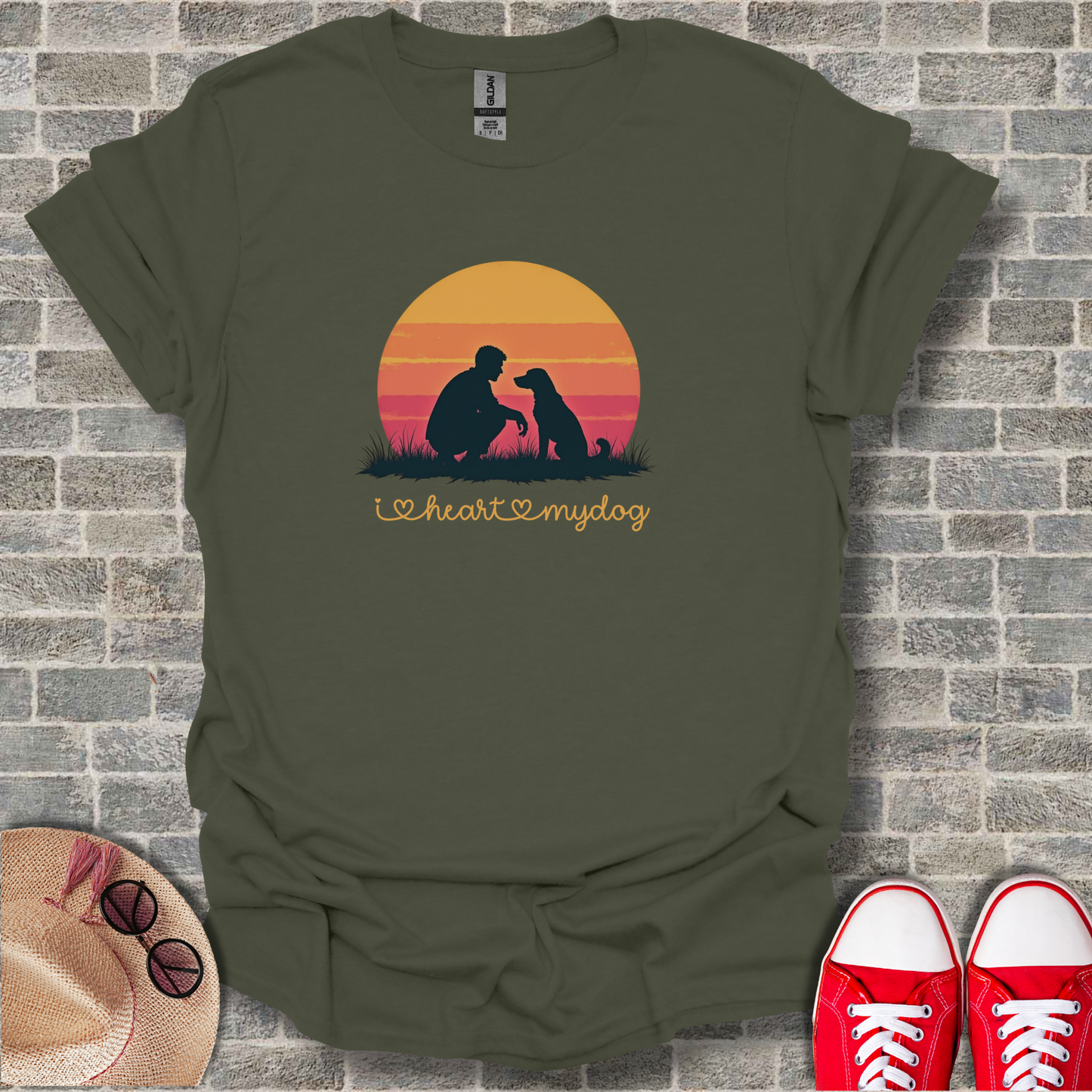 'I Heart My Dog' Phrase, Vintage Dog Lover T-Shirt