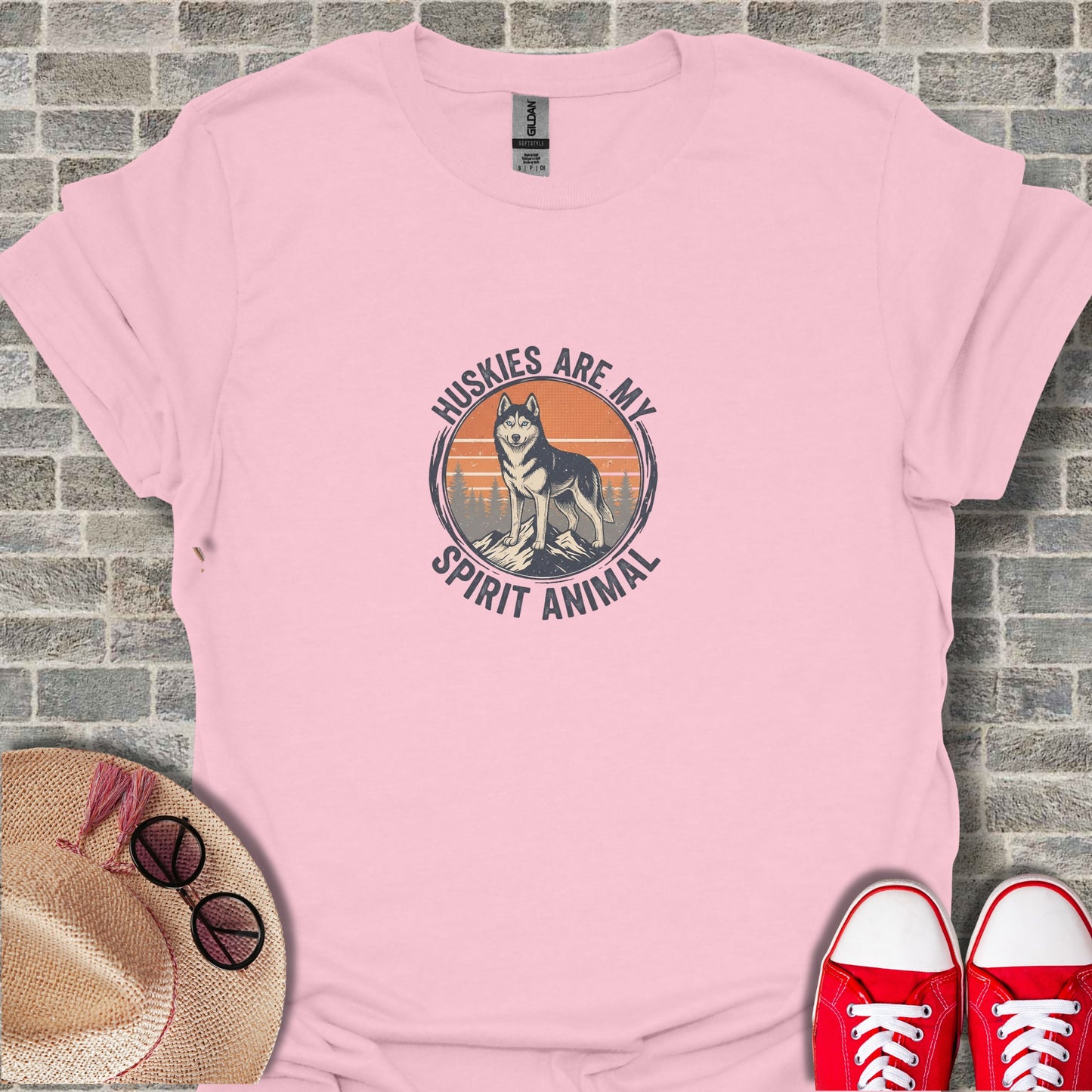 Huskies Are My Spirit Animal Graphic T-shirt