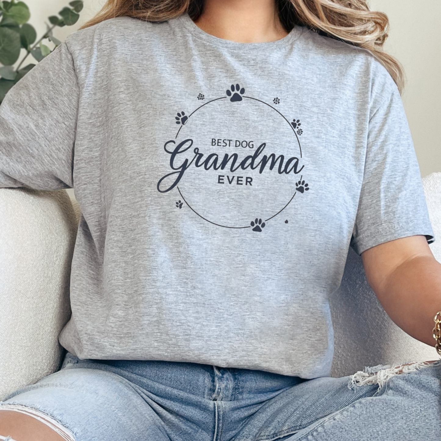 Best Dog Grandma Ever T-Shirt