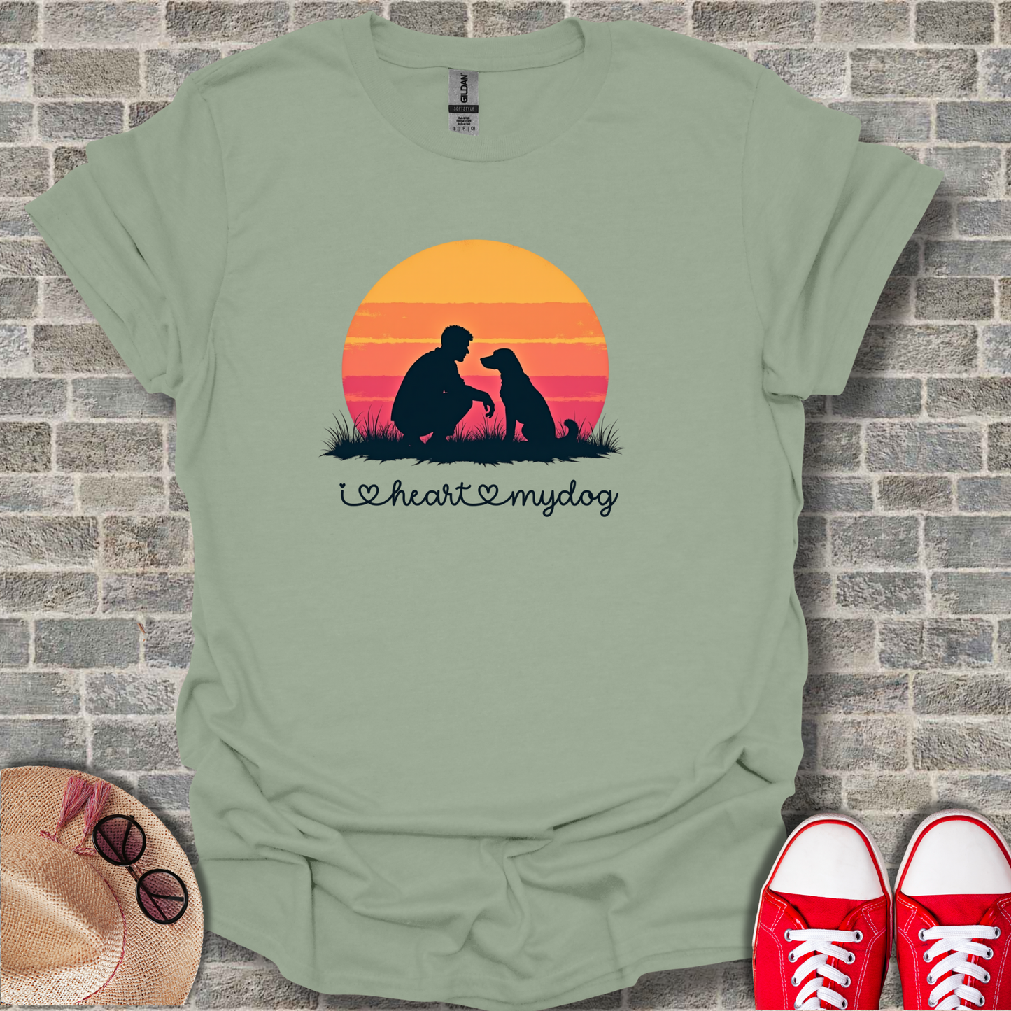'I Heart My Dog' Phrase, Vintage Dog Lover T-Shirt