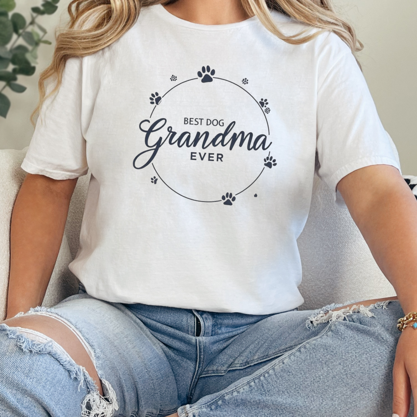 Best Dog Grandma Ever T-Shirt