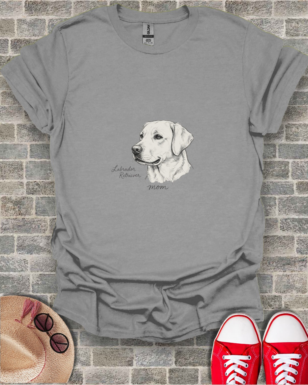 Labrador Retriever Mom Graphic Tee Shirt for Women