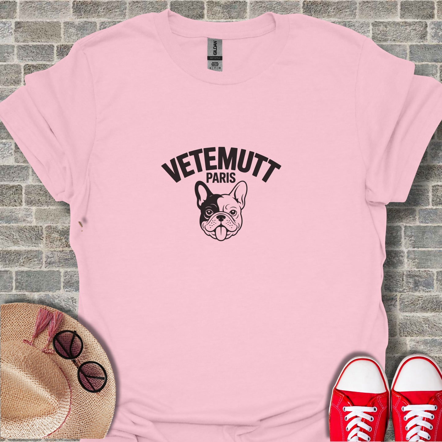 Vetemutt Paris French Bulldog Graphic Tee product