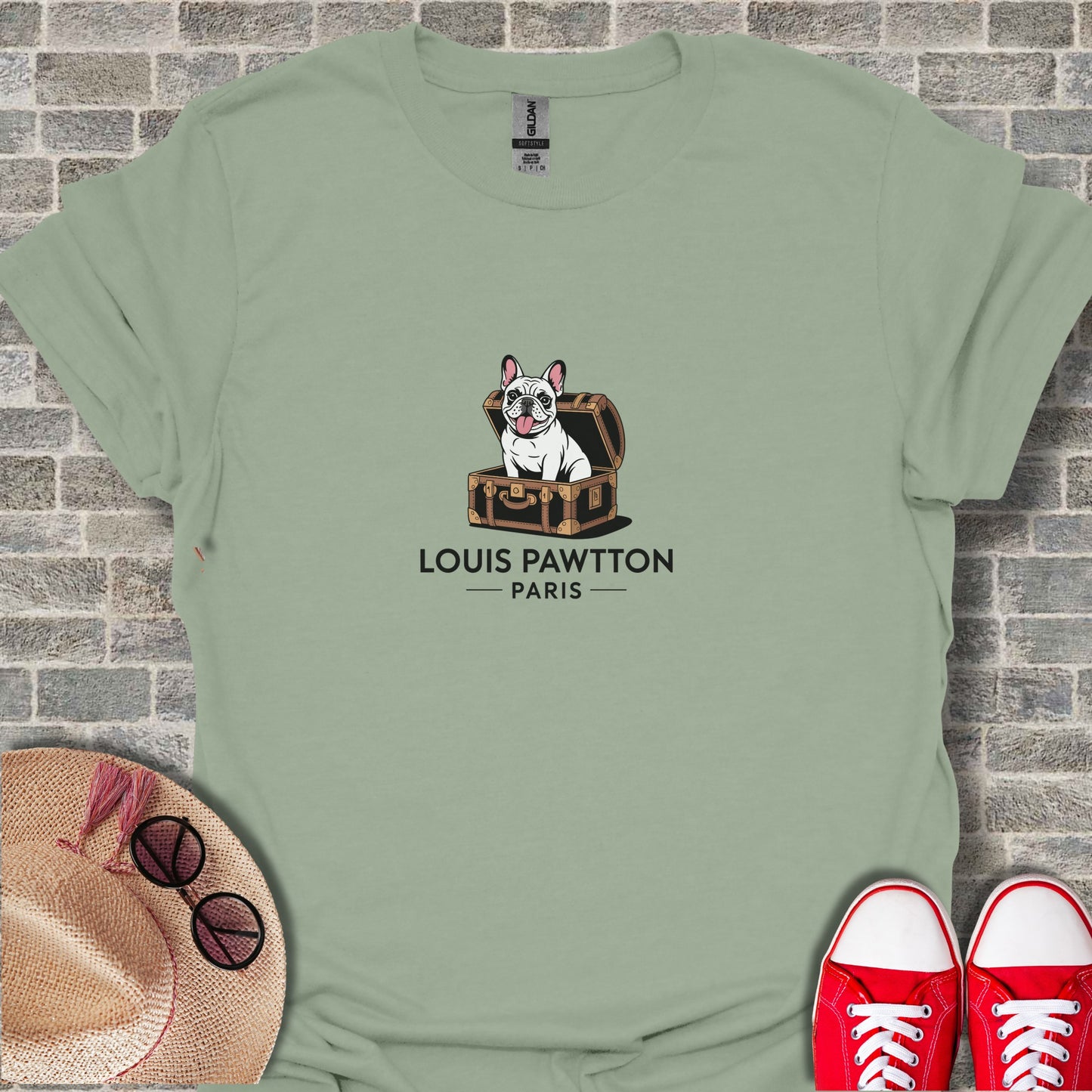 Louis Pawtton Paris Bulldog Graphic Tee