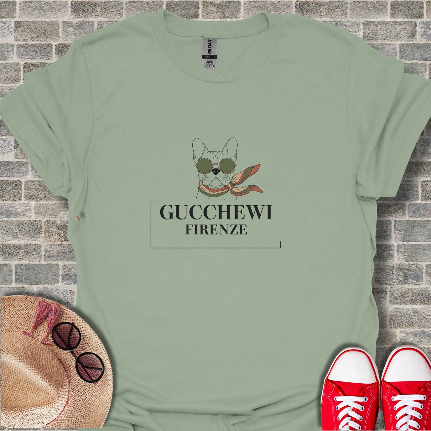 Stylish Gucchewi Firenze Cat Theme Graphic Tee Shirt