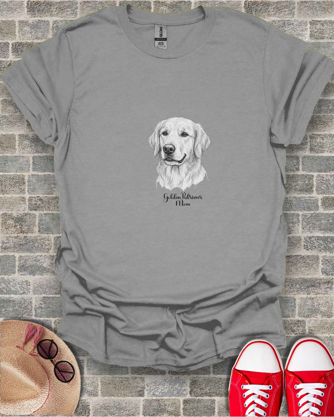 Golden Retriever Mom Graphic T-Shirt Casual Tee