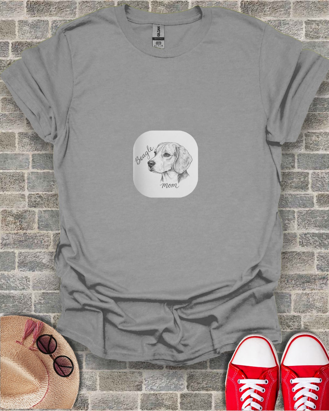 Beagle Mom Graphic Tee Perfect for Dog Lover Shirt