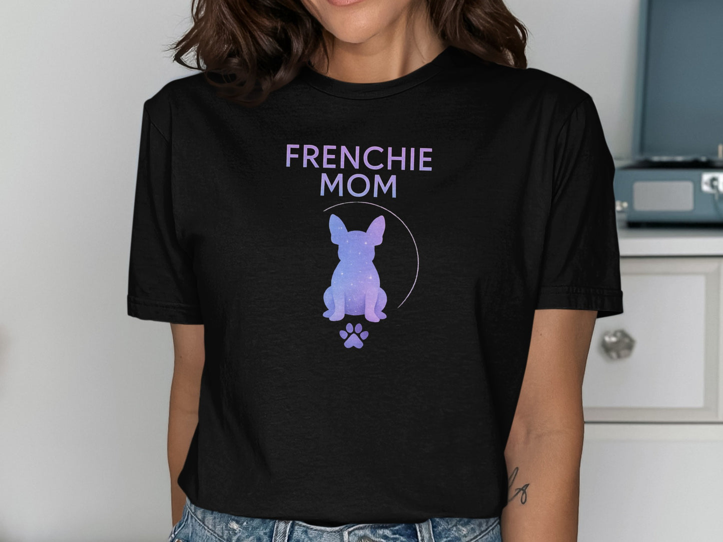 Frenchie Mom Graphic T-Shirt for Dog Lovers