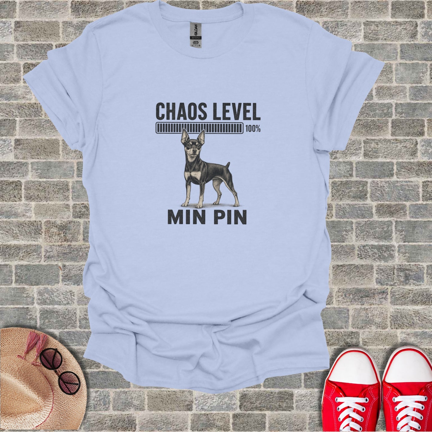 Light blue t-shirt with "MIN PIN" and a charging bar graphic.