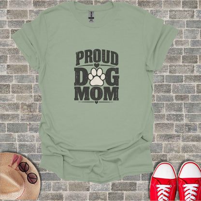 Green t-shirt with "Proud Dog Mom" graphic and paw print.