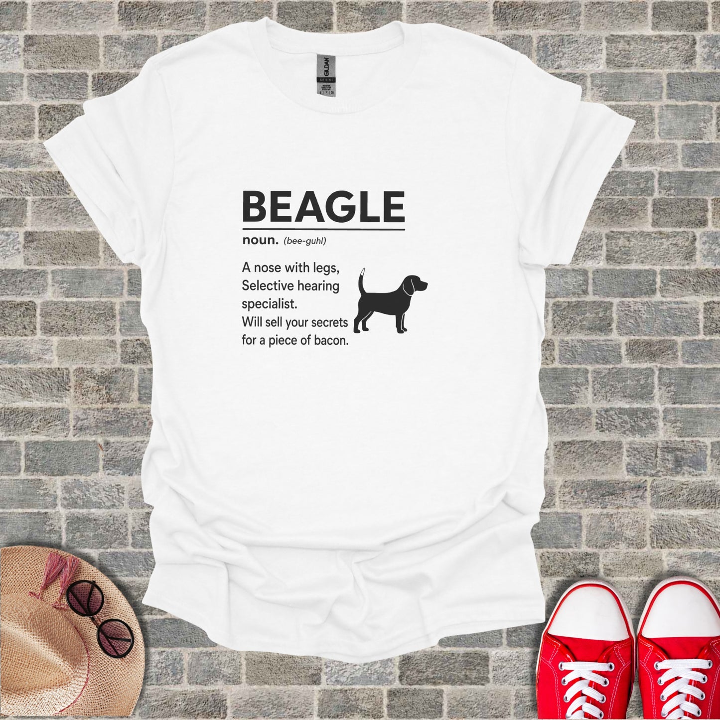 White t-shirt with "BEAGLE" text and a beagle illustration.