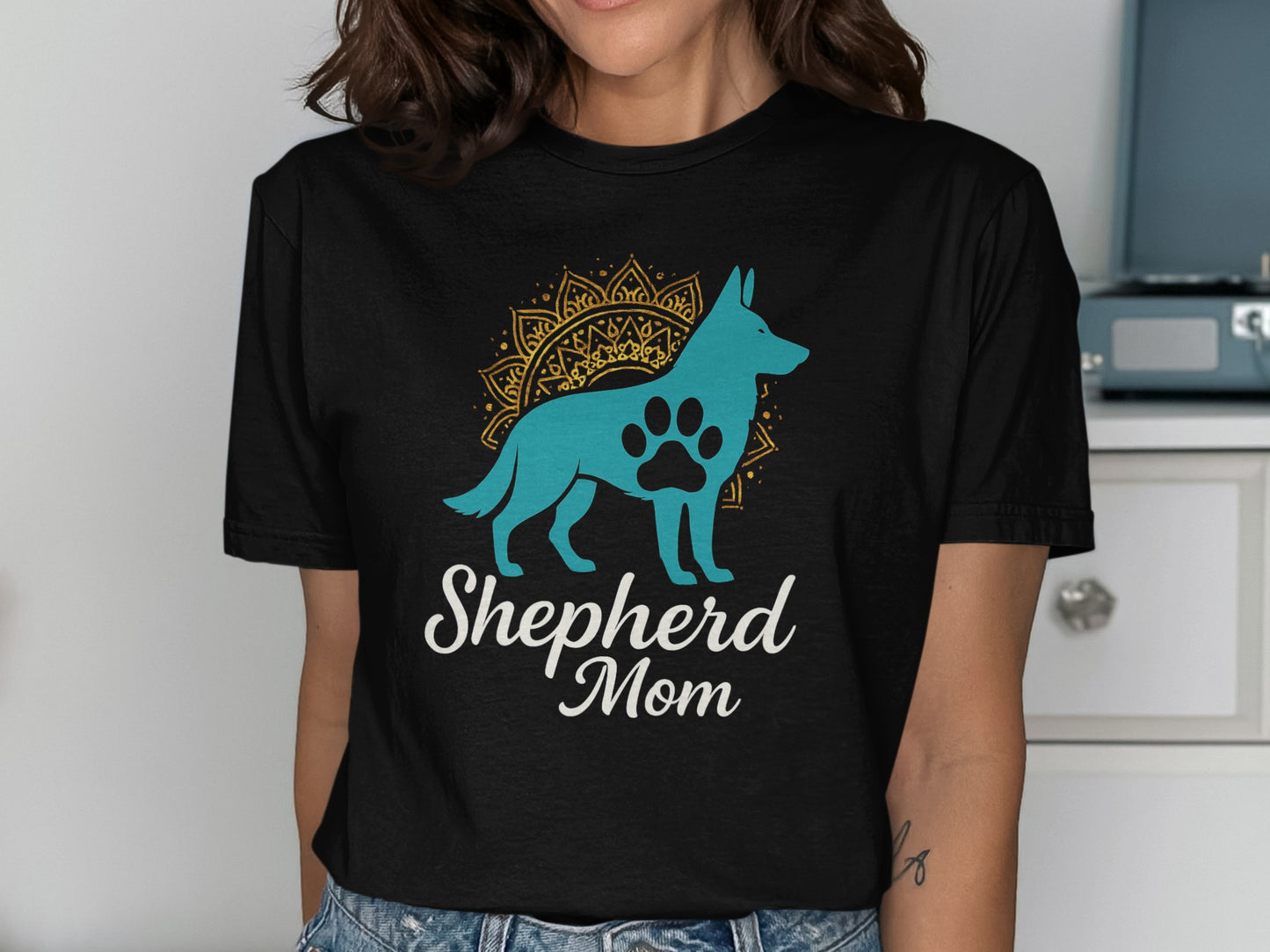 Shepherd Mom Graphic T-Shirt for Dog Lovers