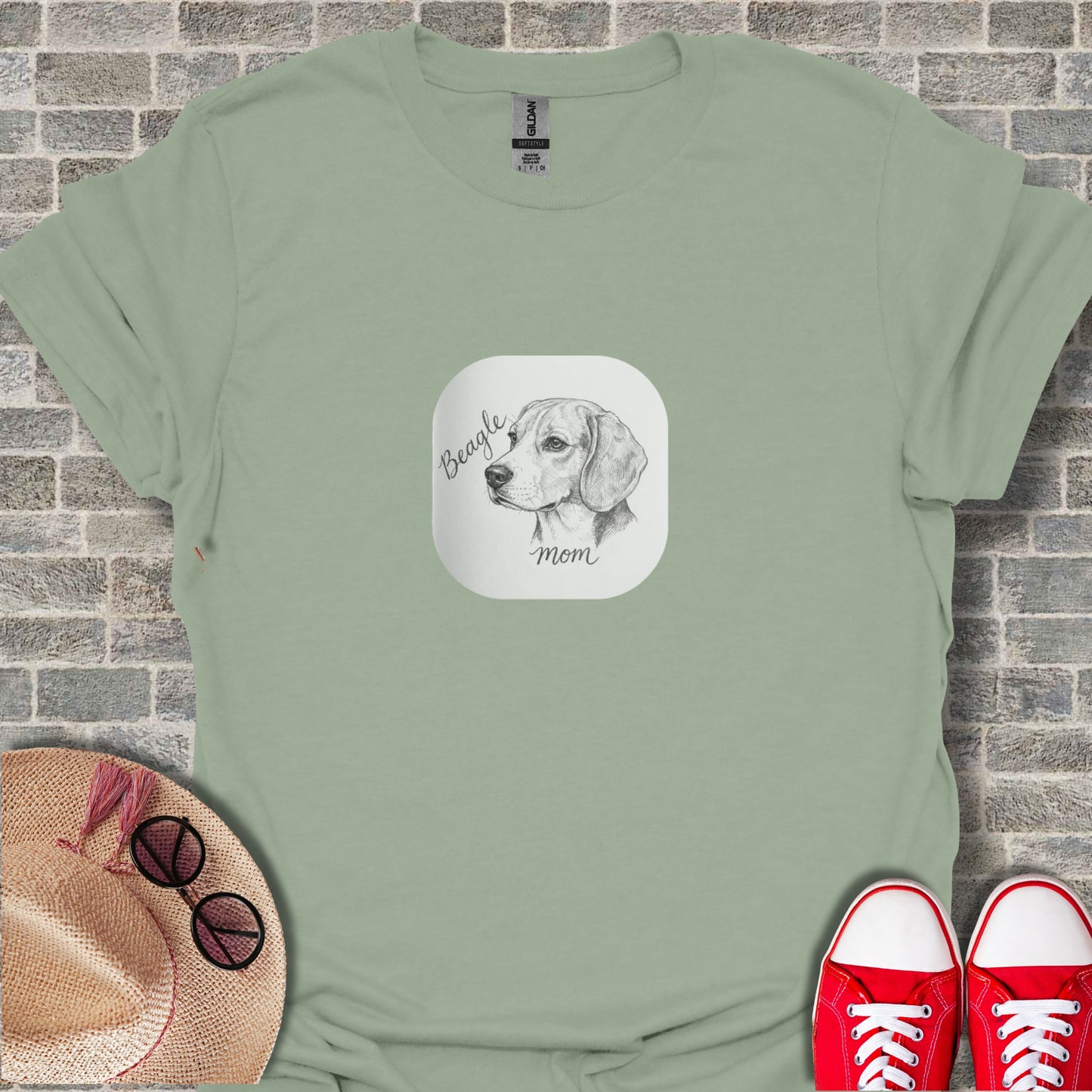 Beagle Mom Graphic Tee for Dog Lovers Shirt