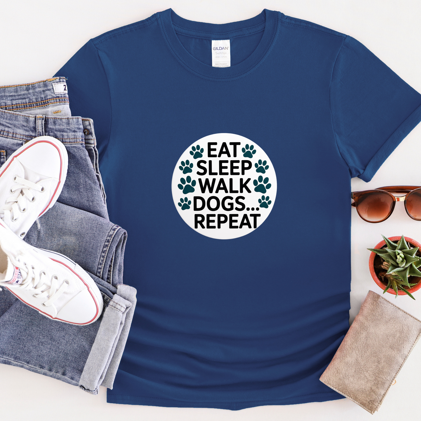 Circular Dog Lover Graphic T-Shirt