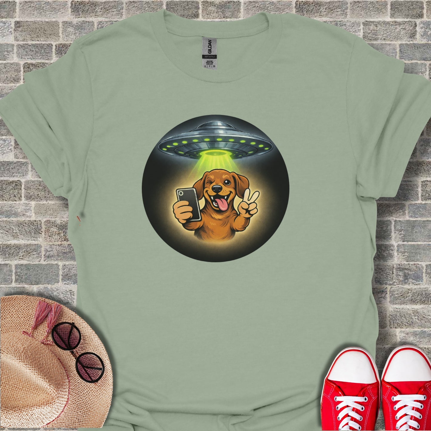 Funny UFO Dog Selfie Graphic Tee Shirt