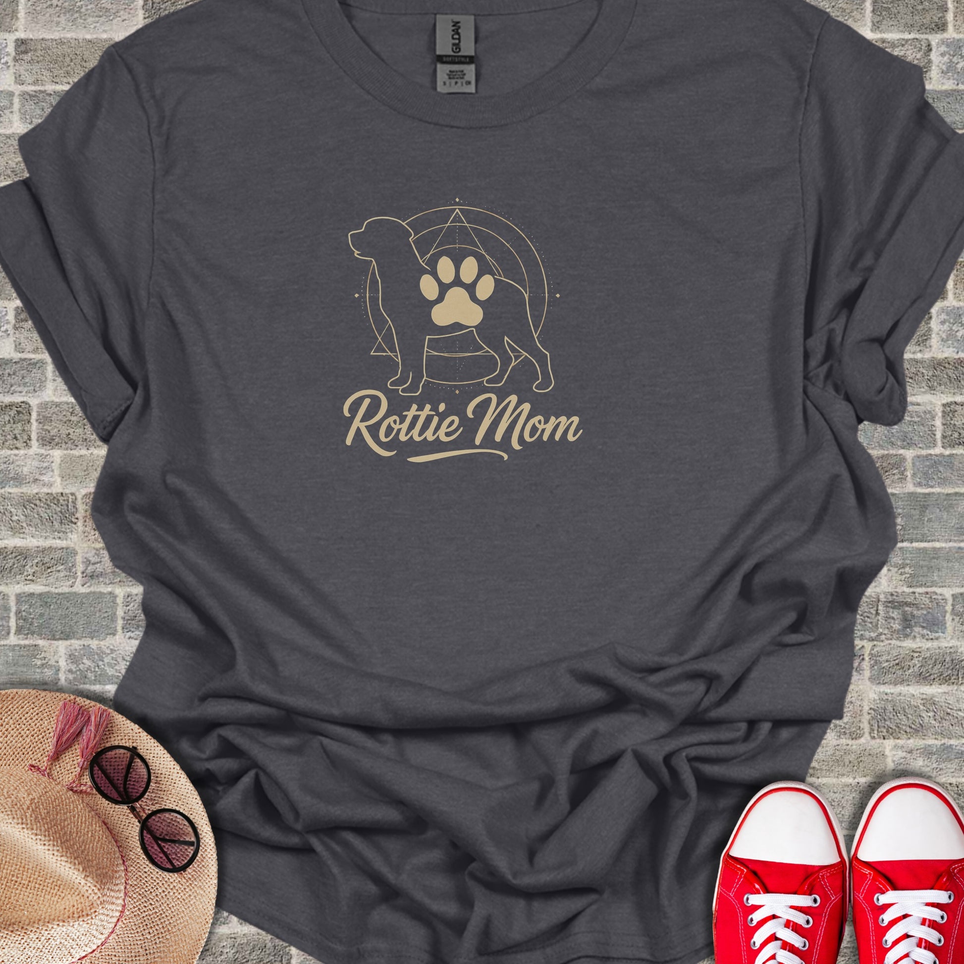 Rottweiler Mom Graphic Tee Shirt with Paw Design