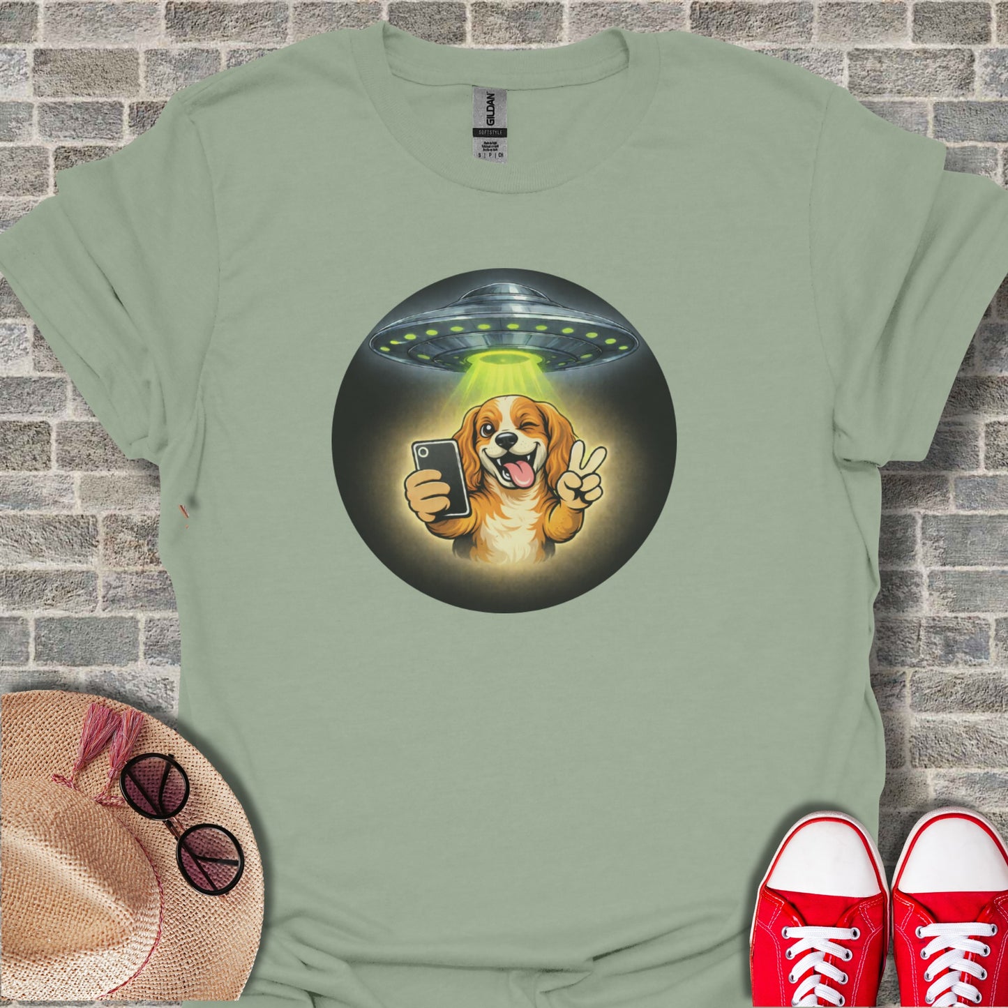 Alien Dog Peace Sign Taking Selfie Graphic T-shirt