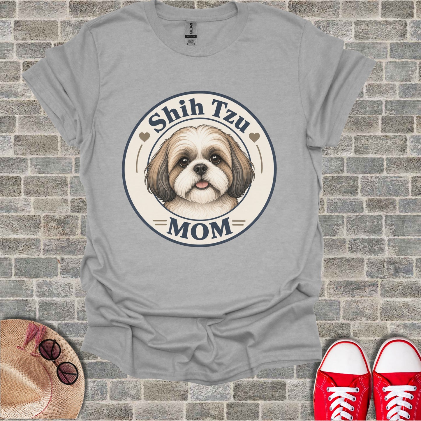 Light grey t-shirt with Shih Tzu Mom graphic and a Shih Tzu dog illustration.