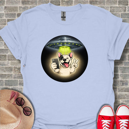 Funny Alien Abduction Selfie Dog Graphic T-Shirt