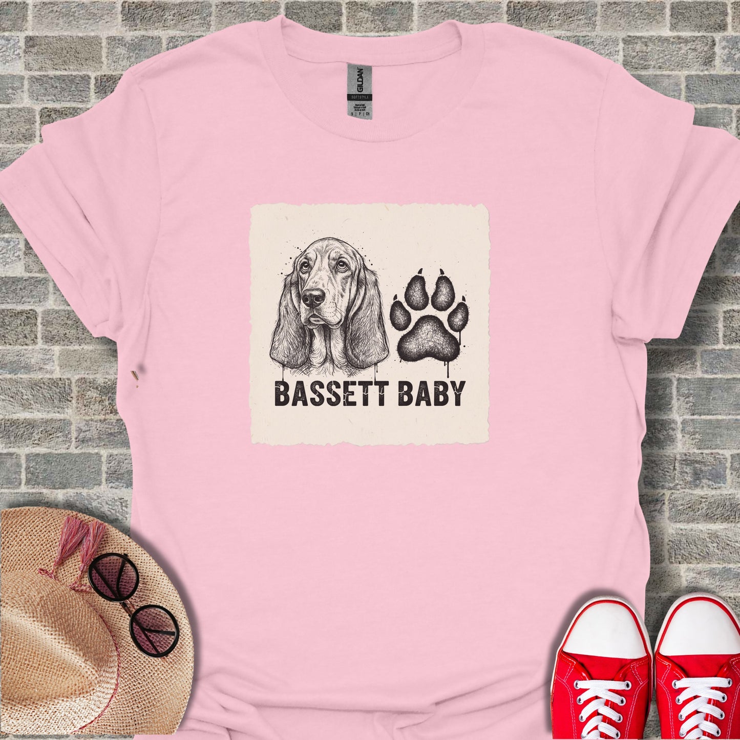Bassett Baby Graphic Tee with Cute Dog Print Design