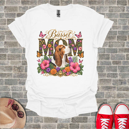 White t-shirt with a Basset Hound and floral "MOM" design.