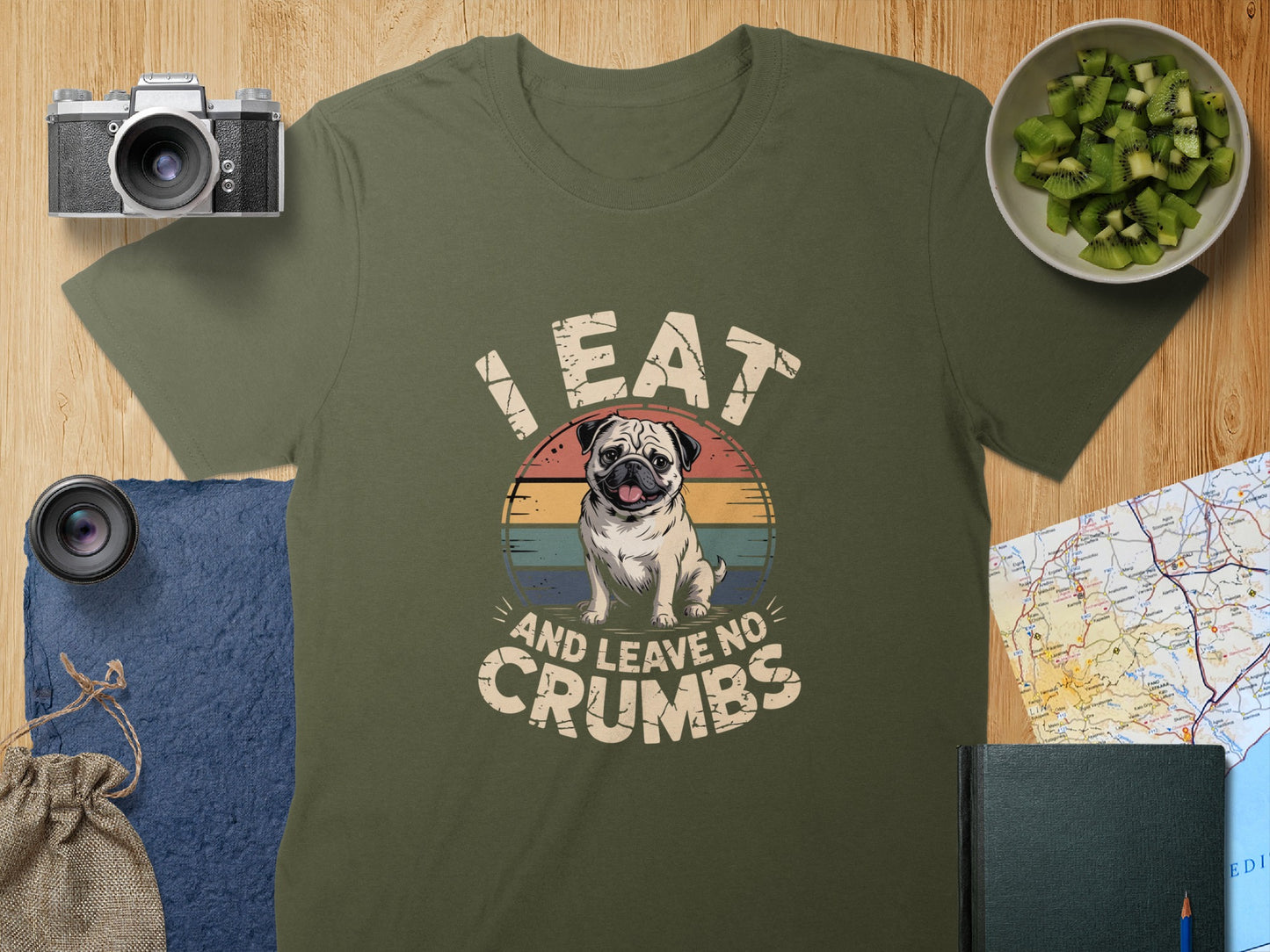 I Eat And Leave No Crumbs Pug Graphic T-Shirt