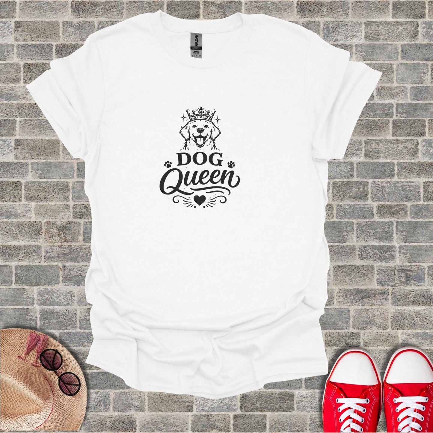 White t-shirt with "Dog Queen" text and a dog wearing a crown.